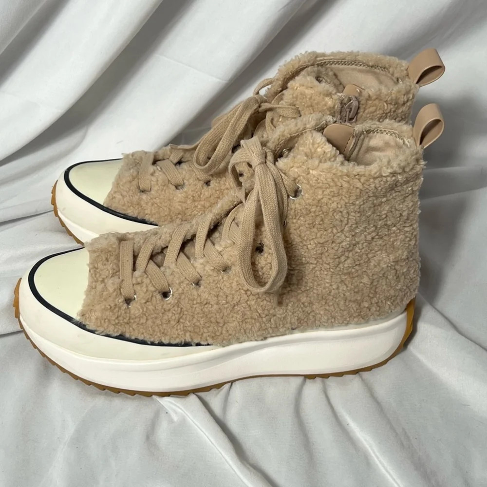 Steve Madden Faux Shearling PlShaft Platform High-Top Sneakers in Natural Size 9